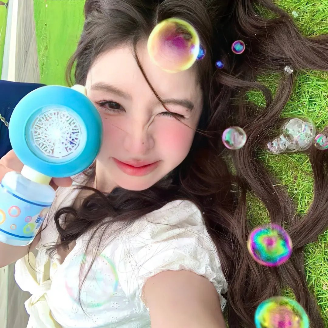 戴眼镜的人