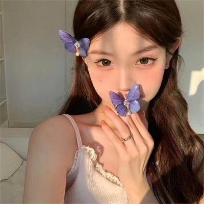 他的脑子有病